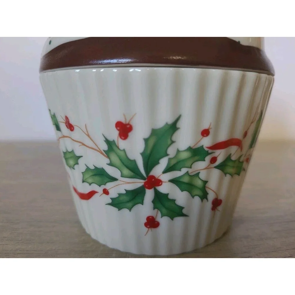 Lenox Hosting the Holidays Cupcake Covered Candy Dish Christmas New